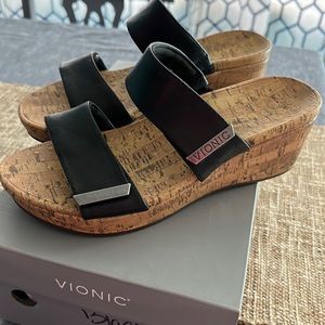 Vionic wedge shoes. Size 9.
